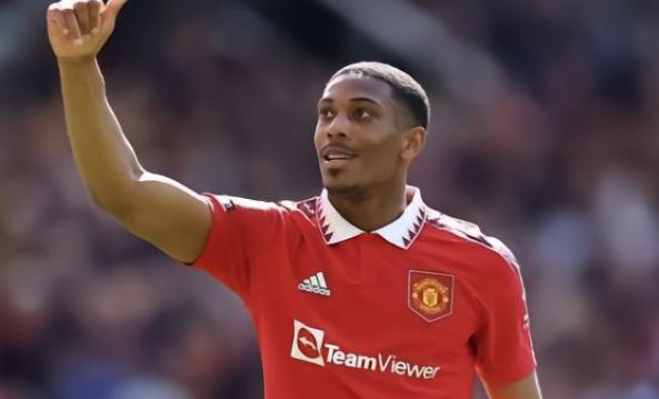 要肩负起更 要肩负起更